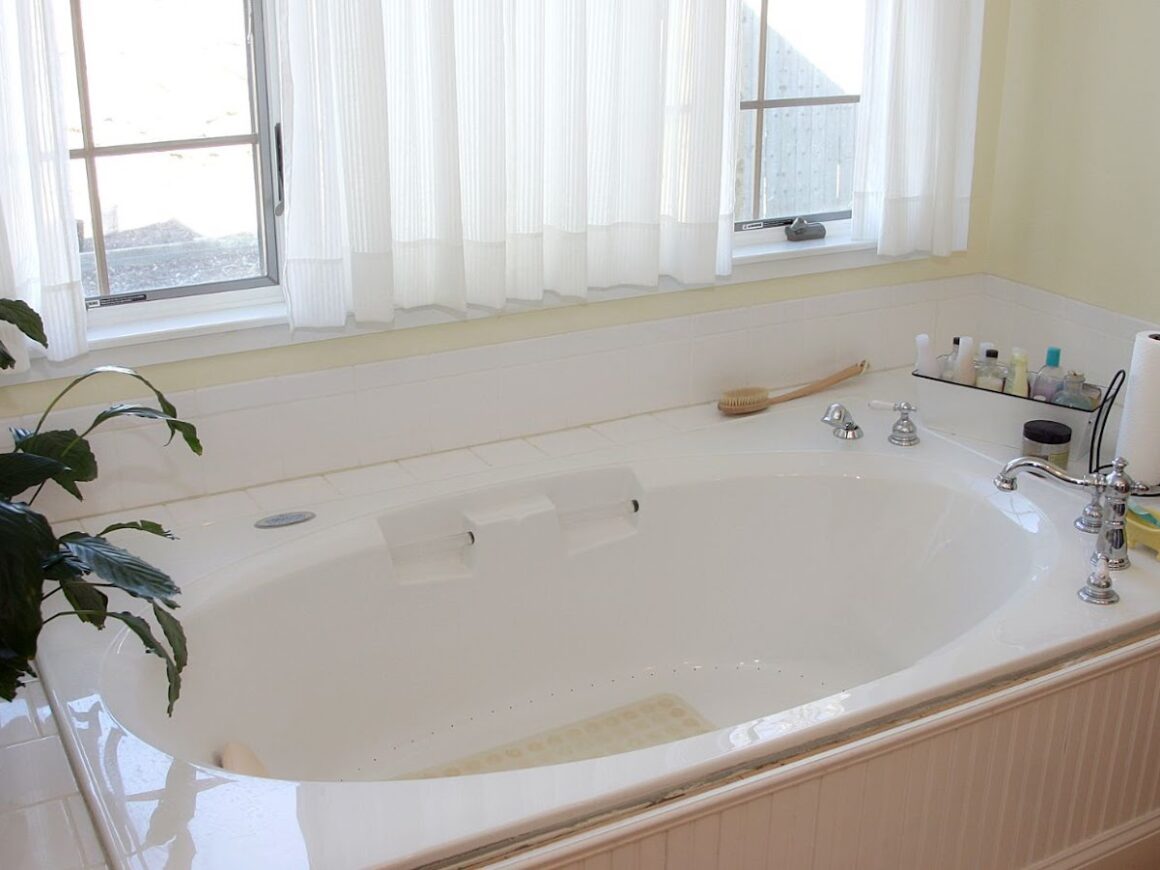 Solving the Mystery of the Broken Bathtub Why Leaks Happen and How to
