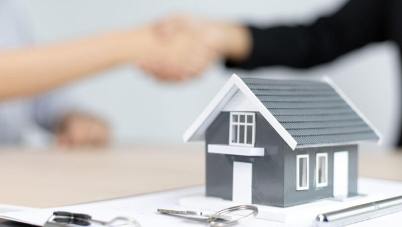 Purchasing a Home Without Stress: A Practical Guide for the Middle Class