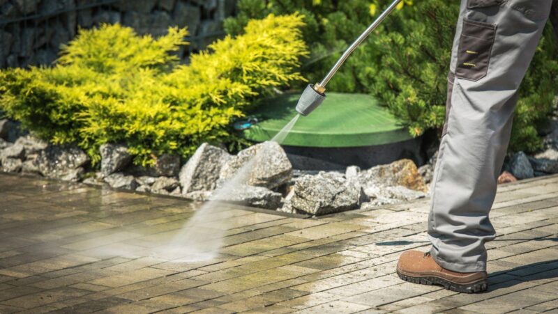Why Suffolk, VA Homeowners Are Turning to Power Washing to Protect Their Homes